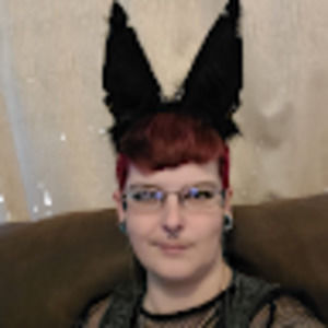 Meet your Posher, Luna